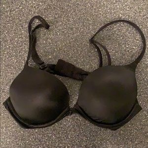 Victoria’s Secret very sexy push-up bra 34A